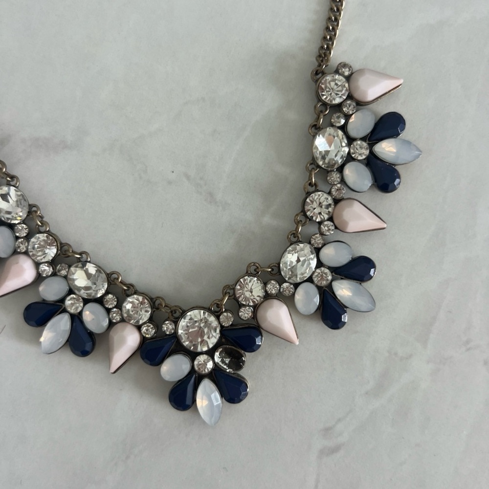 Elegant Blue and Pink Statement Necklace